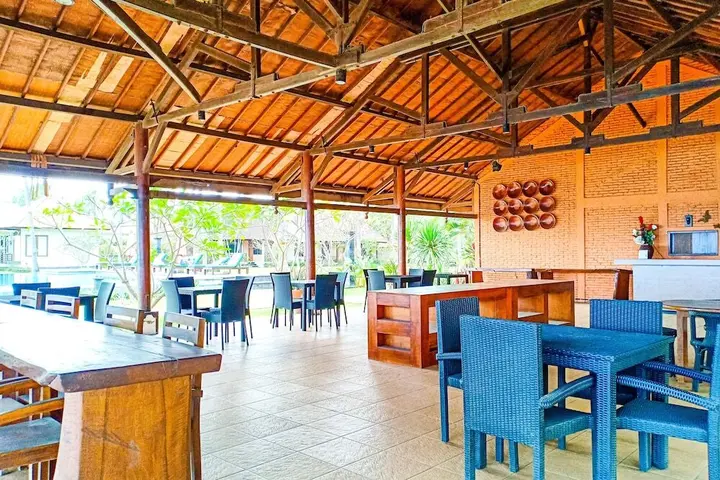 Сенджиги: OYO 1508 Mascot Beach Hotel