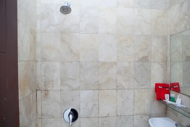 Бандунг: RedDoorz @ Babakan Jeruk