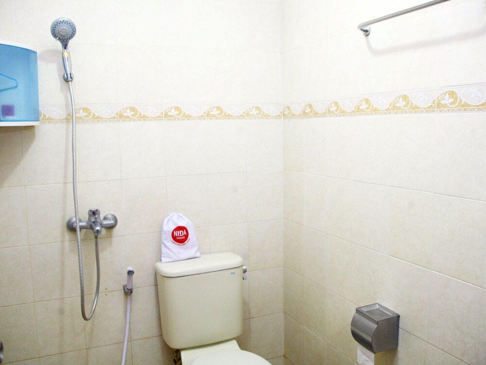Депок: Nida Rooms Colombo Komplek Karang Marang