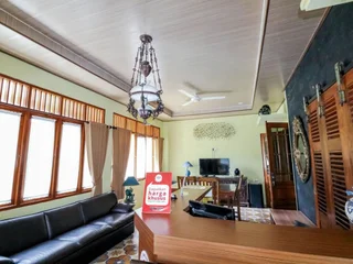Депок: Embe Joglo Homestay