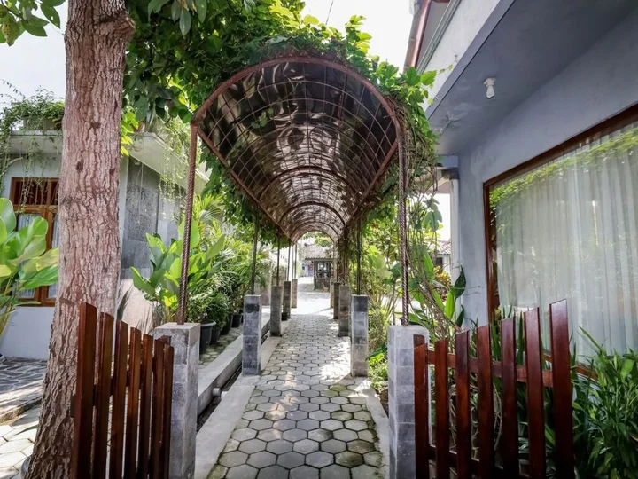 Депок: Embe Joglo Homestay