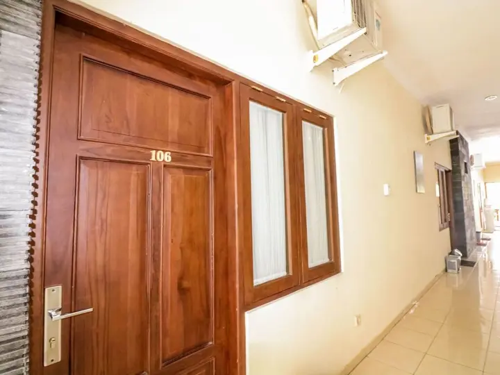 Депок: Embe Joglo Homestay
