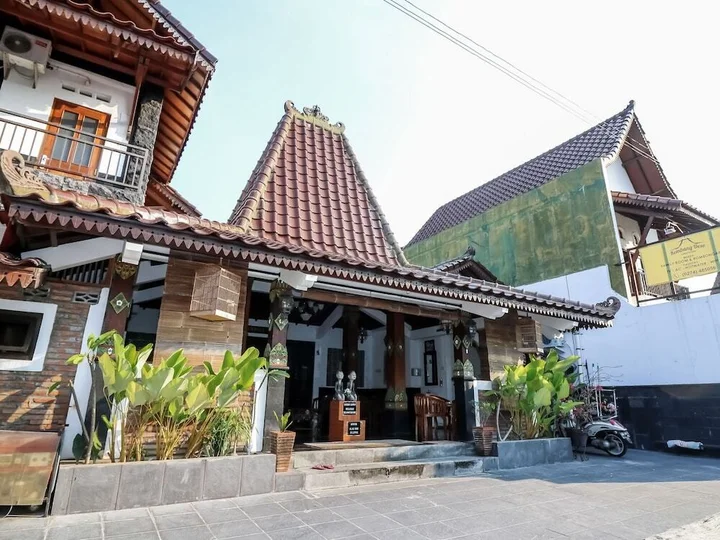 Депок: NIDA Rooms Griya Candisari Tugu Jogja