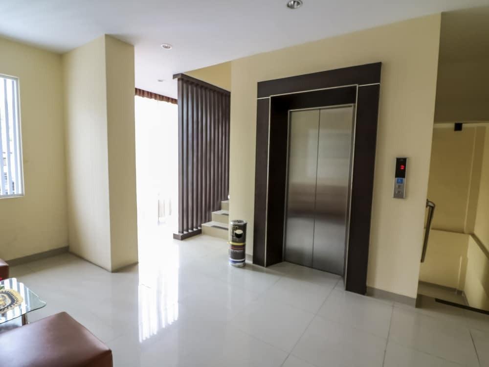 Пеканбару: NIDA Rooms Iklas 2 Pekanbaru