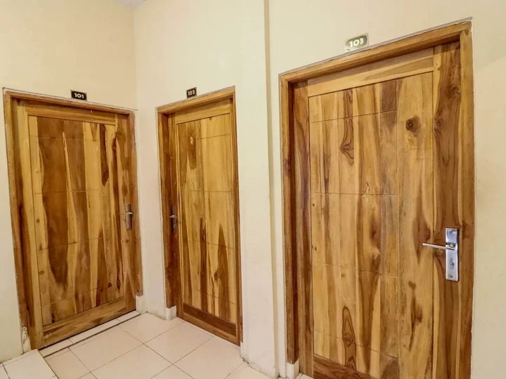 Депок: NIDA Rooms Jembatan Merah Depok