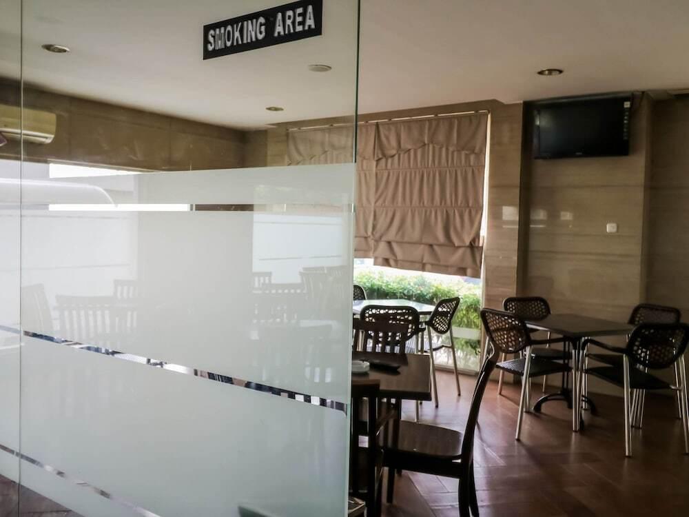 Медан: NIDA Rooms Lapangan Medan Petisah