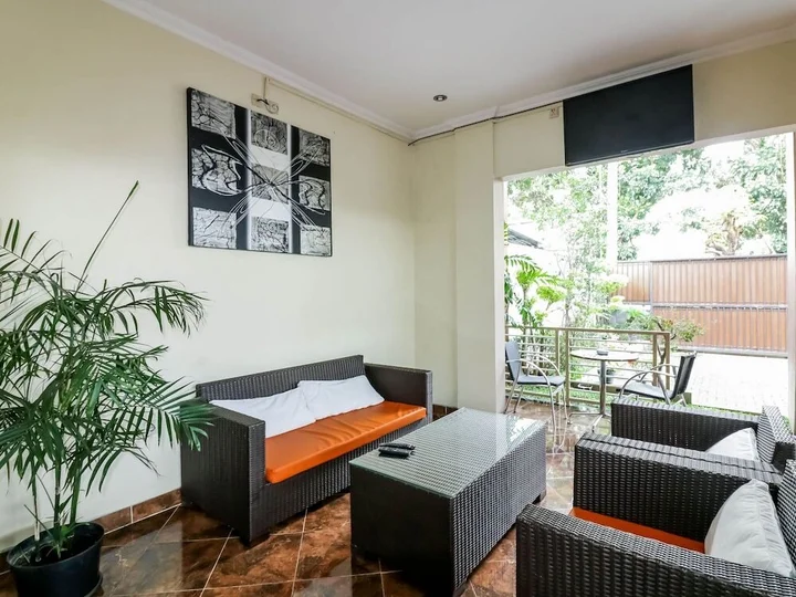 Депок: RedDoorz near Terminal Condong Catur 2