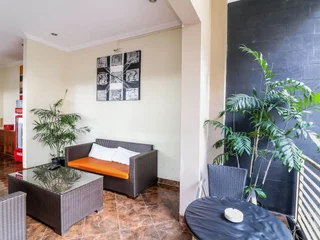 Депок: RedDoorz near Terminal Condong Catur 2