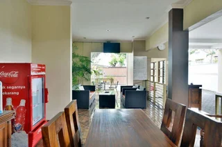 Депок: RedDoorz near Terminal Condong Catur 2