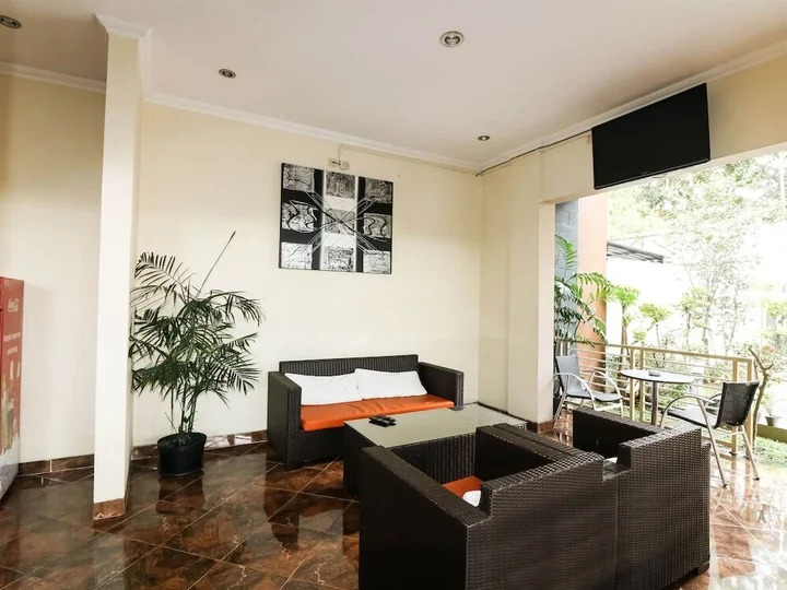 Депок: RedDoorz near Terminal Condong Catur 2