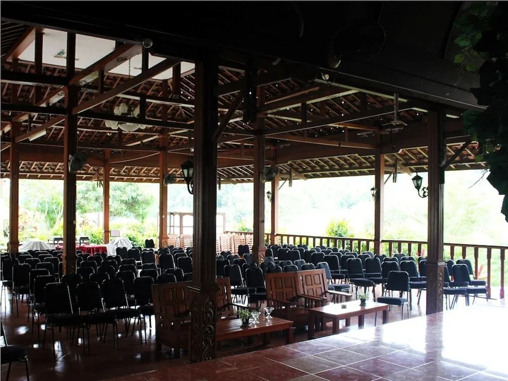 Депок: NIDA Rooms Ring Road Utara 186
