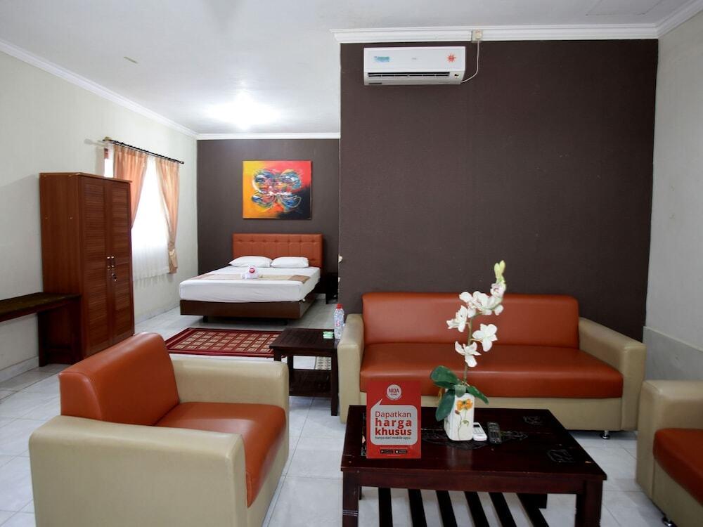Депок: NIDA Rooms Selokan Mataram Depok