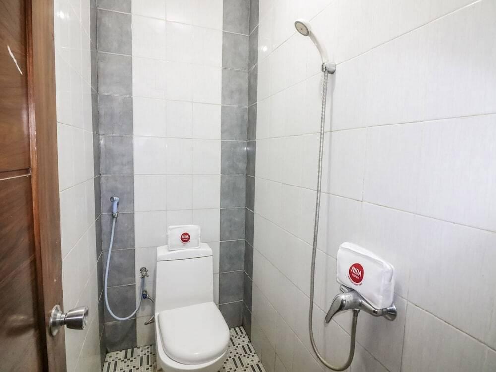 Депок: NIDA Rooms Selokan Mataram Depok