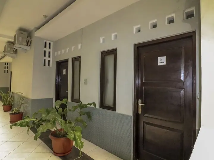 Батуретно: Nida Rooms Tata Bumi Godean