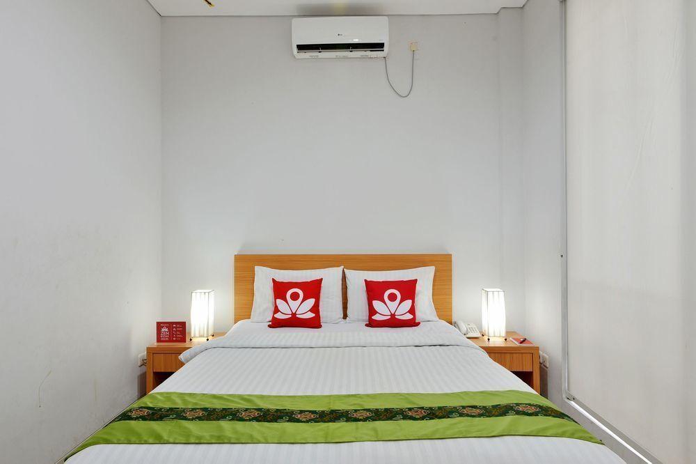 Джакарта: ZEN Rooms Basic Kelapa Dua Kebon Jeruk