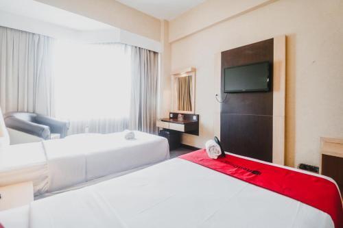 Макассар: Reddoorz Premium @ Losari Area