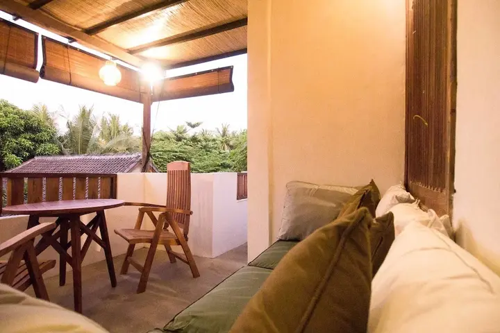 Гили Аир: The Mandana Gili Air
