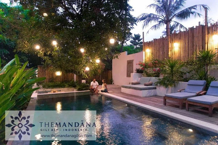 Гили Аир: The Mandana Gili Air