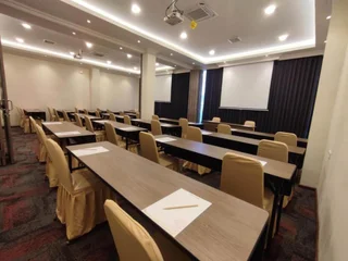 Палембанг: Kesuma Front One Boutique Hotel