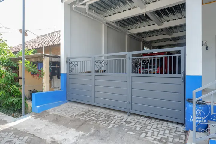 Семаранг: RedDoorz near Universitas Semarang 2