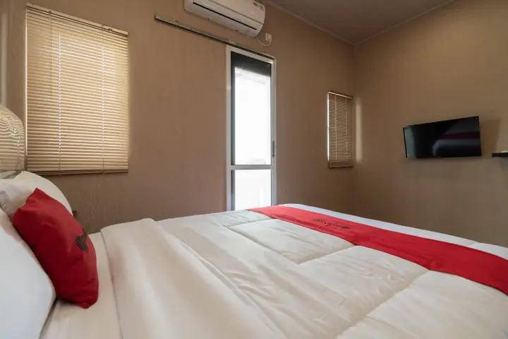 Пеканбару: RedDoorz @ Jalan Srikandi Pekanbaru