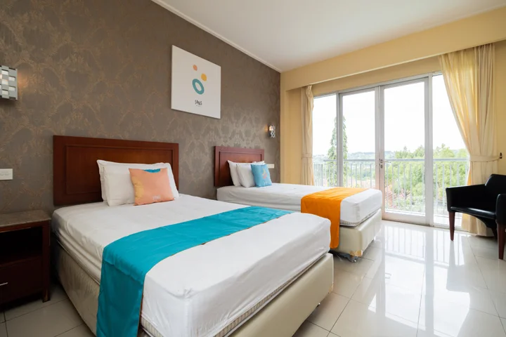 Читарингул: Sans Hotel Bogor Indah Nirwana Puncak