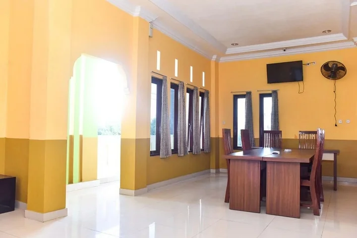 Амбон: RedDoorz near Universitas Pattimura Ambon