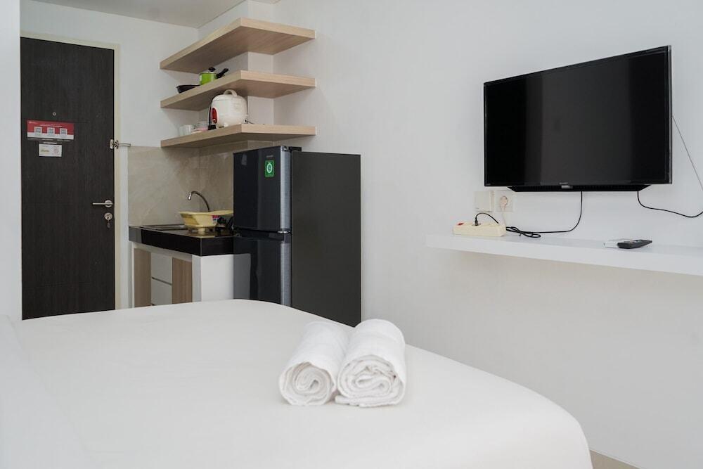 Comfort Living Studio Room At Serpong Garden Apartment — фото 4
