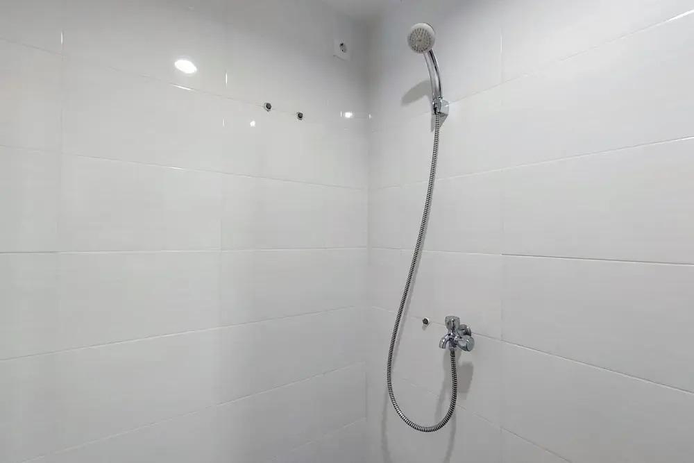 Семаранг: Comfort 1Br At Amartha View Apartment