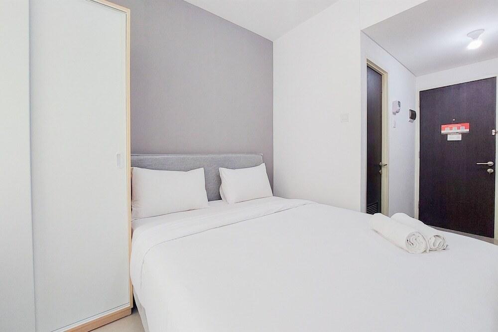 Comfy And Minimalist Studio At Serpong Garden Apartment — фото 1