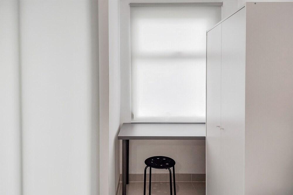 Modern And Tidy Studio Serpong Garden Apartment — фото 2