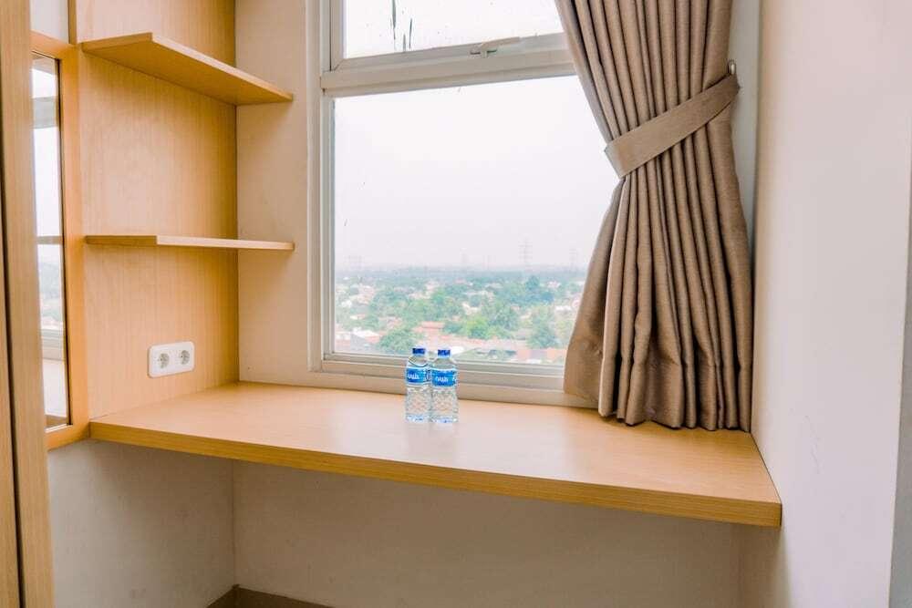 Warm And Simply Look Studio Room At Serpong Garden Apartment — фото 4