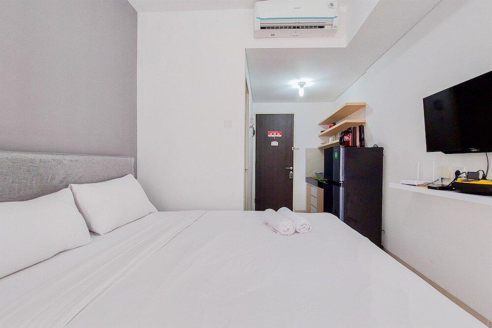 Legok: Enjoy Living And Warm Studio At Serpong Garden Apartment