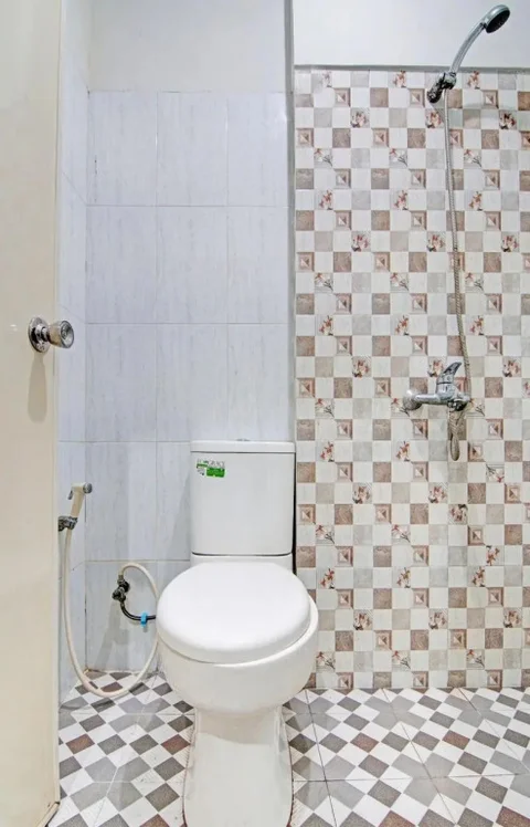 Пеканбару: Oyo 91642 Fhazel Residence Syariah