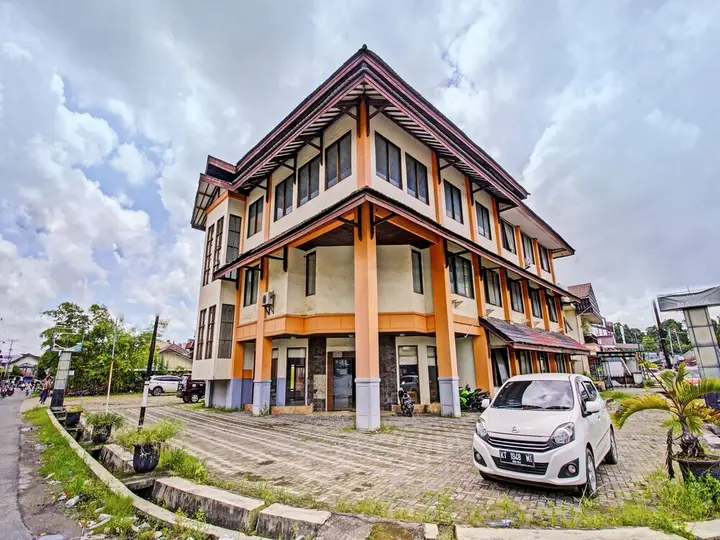 Самаринда: OYO 91862 Hotel Hayani