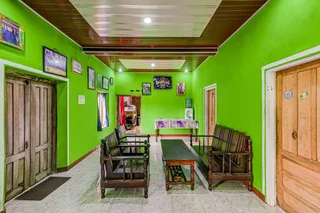 Батуретно: OYO Homes 90996 Desa Wisata Pulesari Syariah
