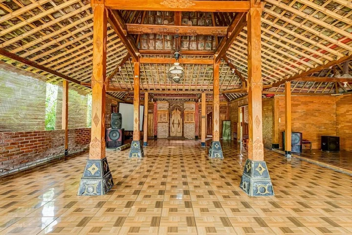 Батуретно: OYO Homes 90996 Desa Wisata Pulesari Syariah