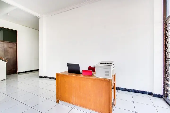 Семаранг: OYO 91473 Wisma Husada 1 Semarang