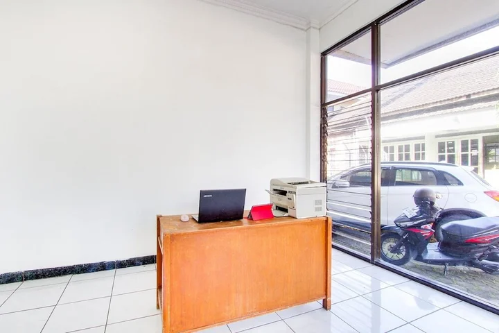 Семаранг: OYO 91473 Wisma Husada 1 Semarang