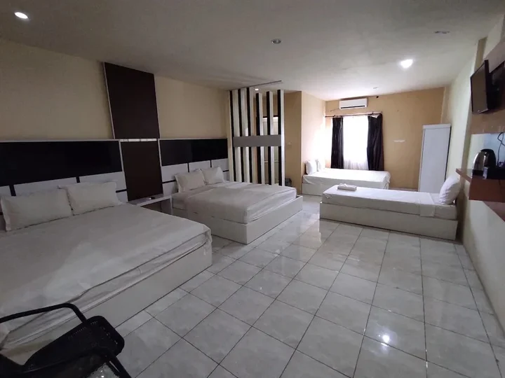 Макассар: OYO 92089 Hotel Subur