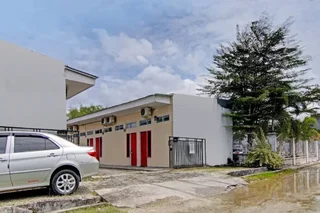 Пеканбару: OYO 91921 Homestay Keluarga Syariah