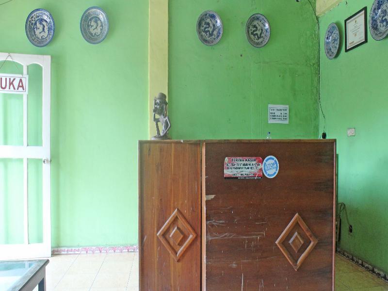 Купанг: Oyo 91721 Hotel Brenton