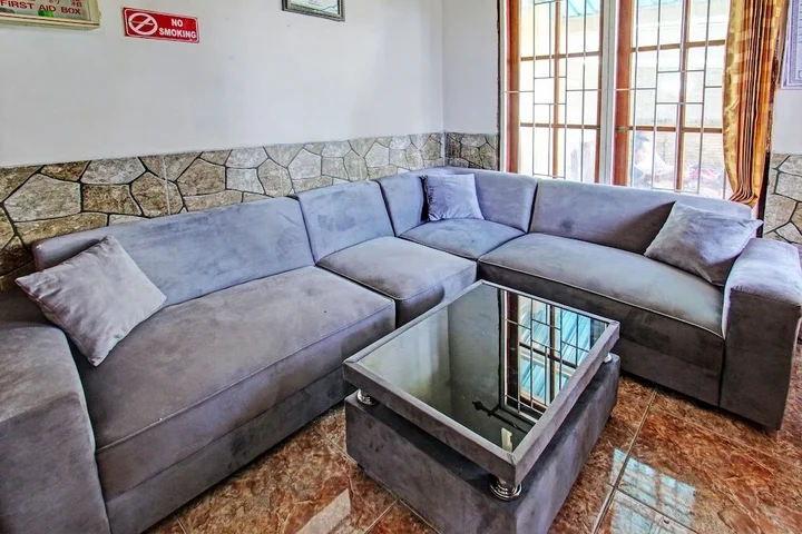 Прайя: OYO 92059 Archi Homestay
