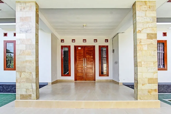Прайя: OYO 92059 Archi Homestay
