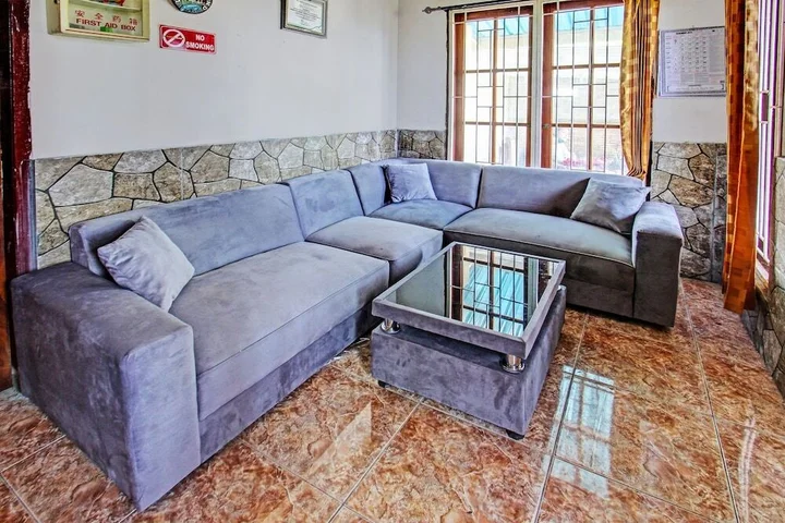 Прайя: OYO 92059 Archi Homestay