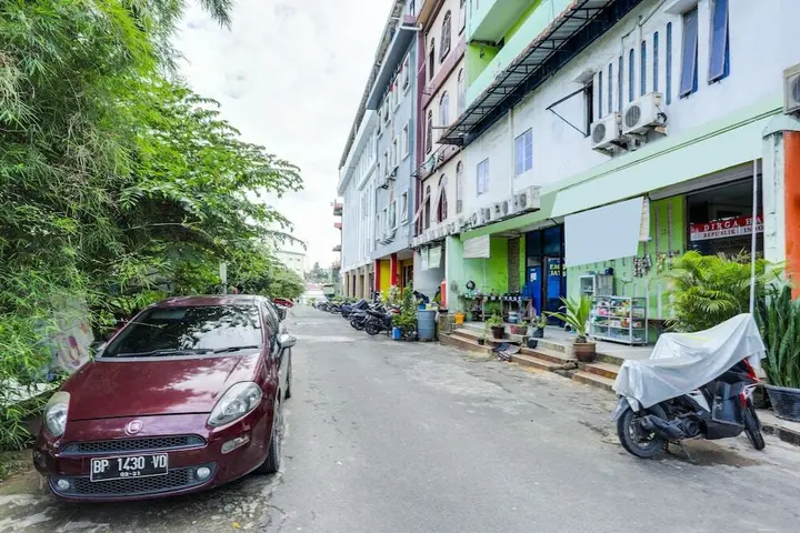 Батам: SPOT ON 91879 Emes Jaya Homestay