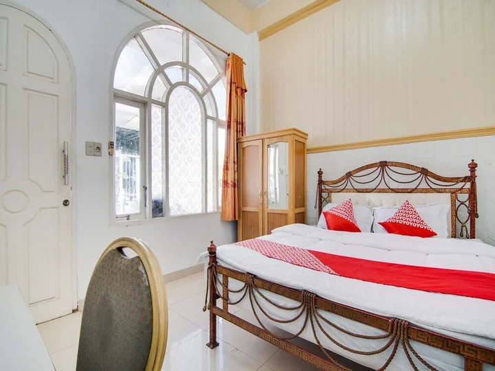 Пеканбару: Oyo 91514 Gedung Putih Inn Syariah