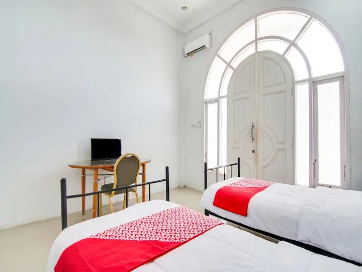 Пеканбару: Oyo 91514 Gedung Putih Inn Syariah