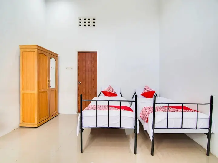 Пеканбару: Oyo 91514 Gedung Putih Inn Syariah