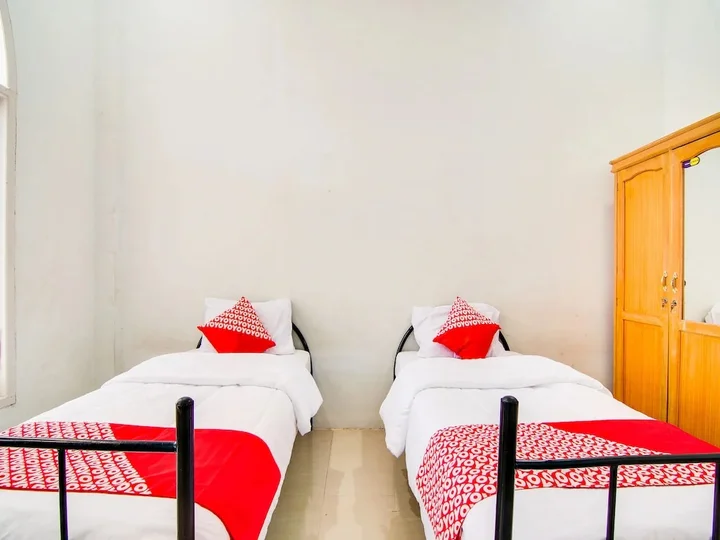 Пеканбару: Oyo 91514 Gedung Putih Inn Syariah